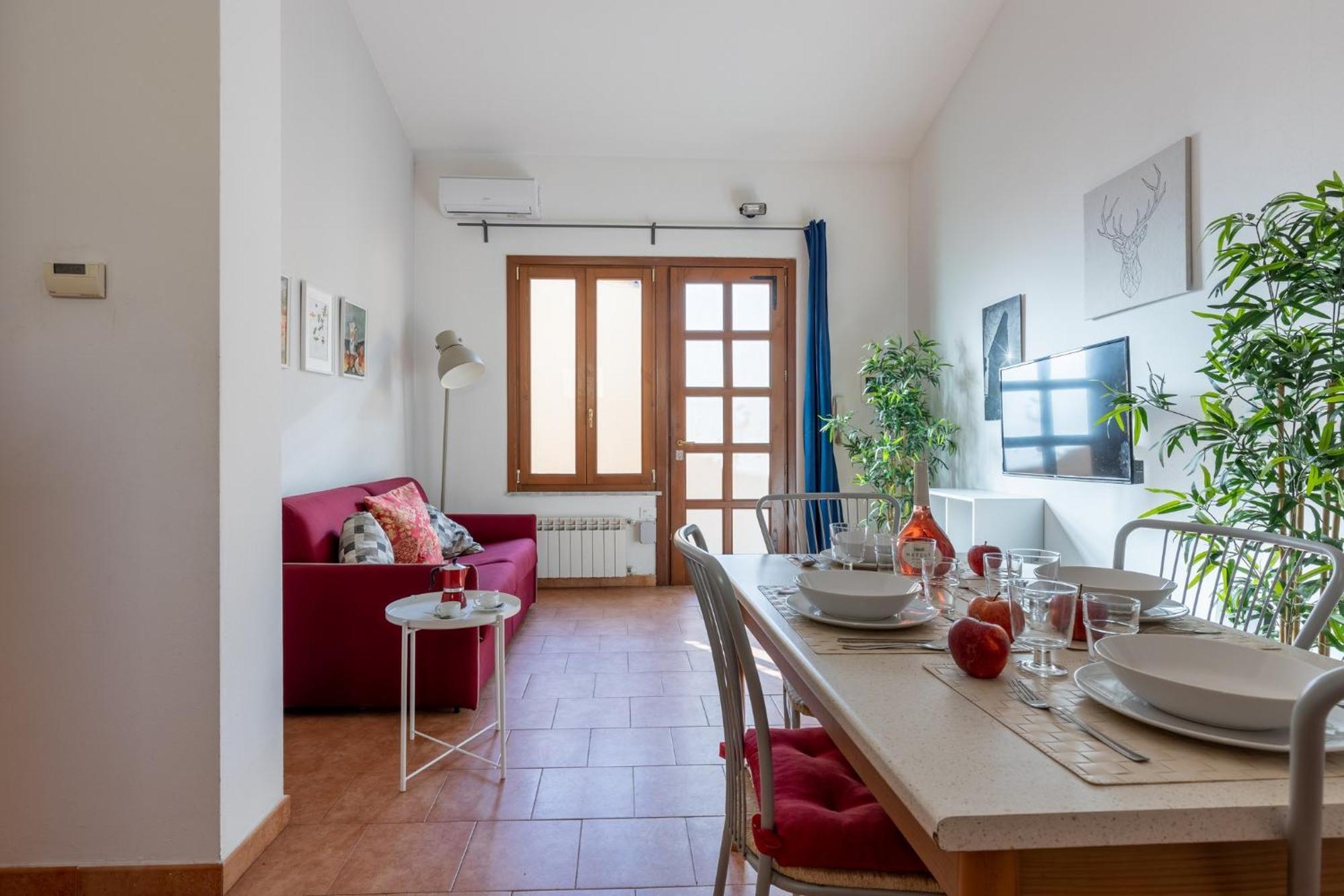 Four Shades Of Pisa Apartments Exterior photo