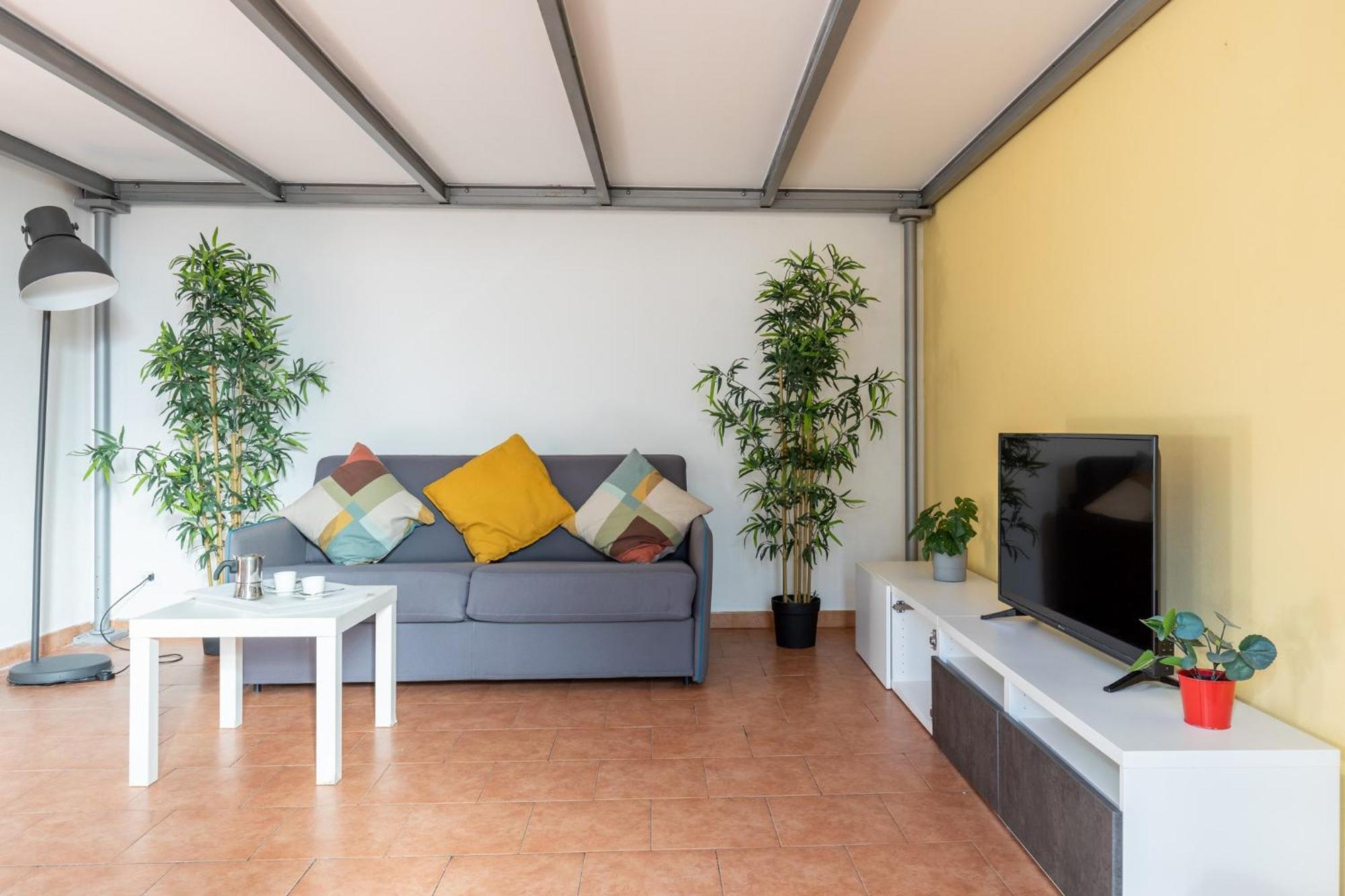 Four Shades Of Pisa Apartments Exterior photo