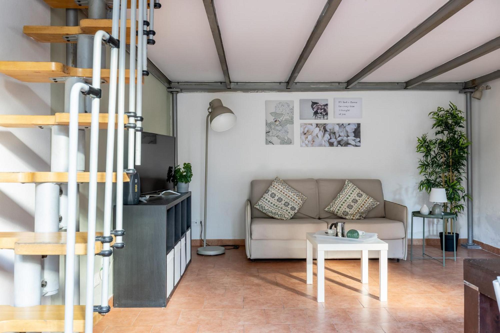 Four Shades Of Pisa Apartments Exterior photo